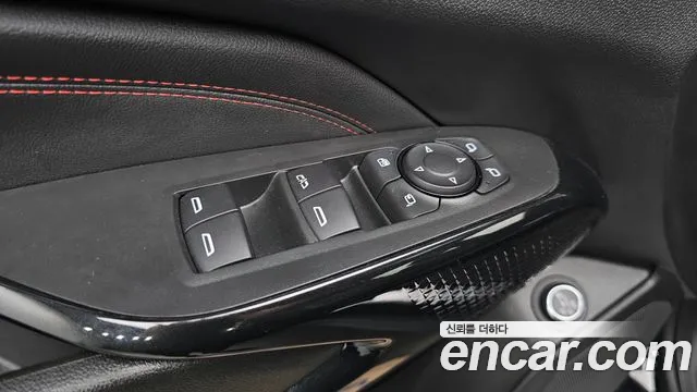 Chevrolet Tracker 2023 thumb 3
