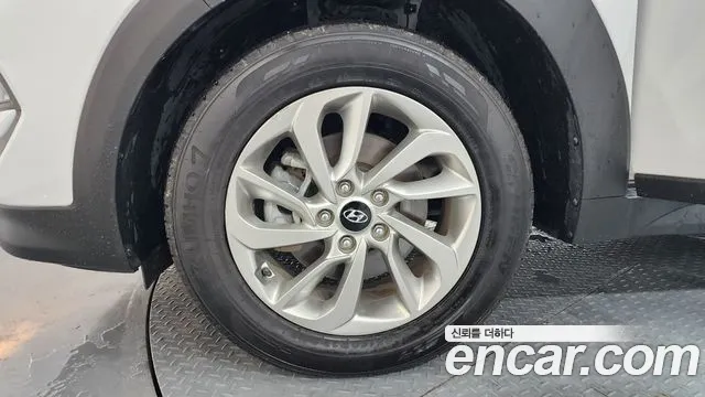 Hyundai Tucson 2015 thumb 10