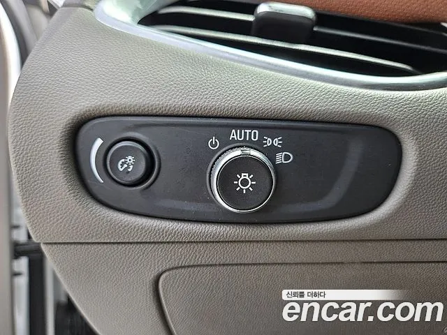 Chevrolet Malibu 2016 thumb 11