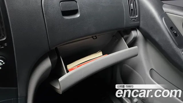 Hyundai Staria 2013 thumb 11