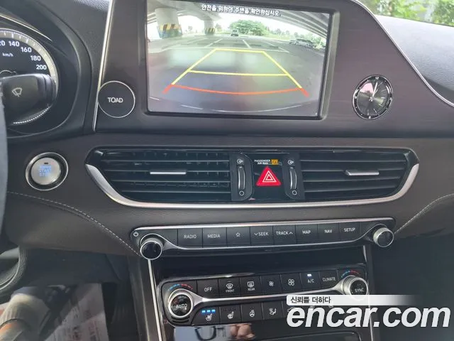 Hyundai Grandeur 2018 thumb 2