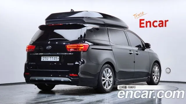 Kia Carnival 2018 thumb 9