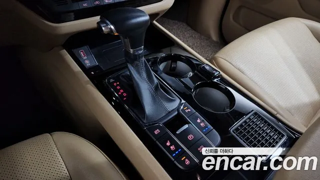 Kia Carnival 2018 thumb 7