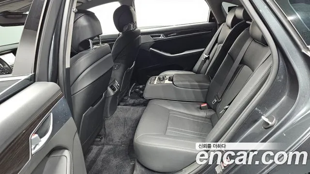 Genesis G80 2019 thumb 6