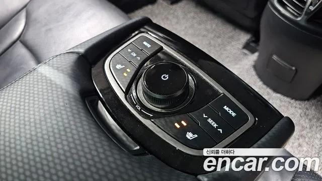 Hyundai Grandeur 2014 thumb 12