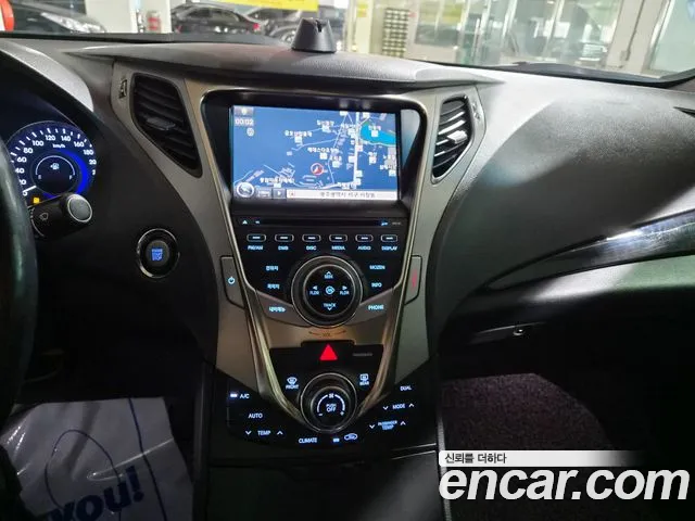 Hyundai Grandeur 2013 thumb 5