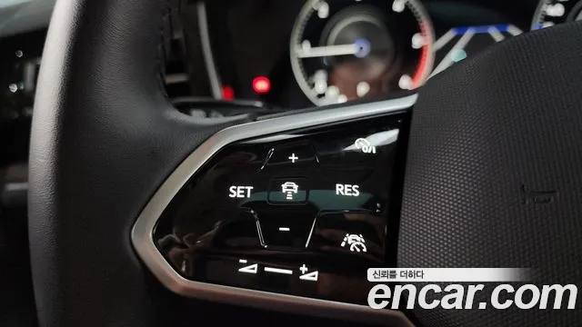 Volkswagen Touareg 2023 thumb 9