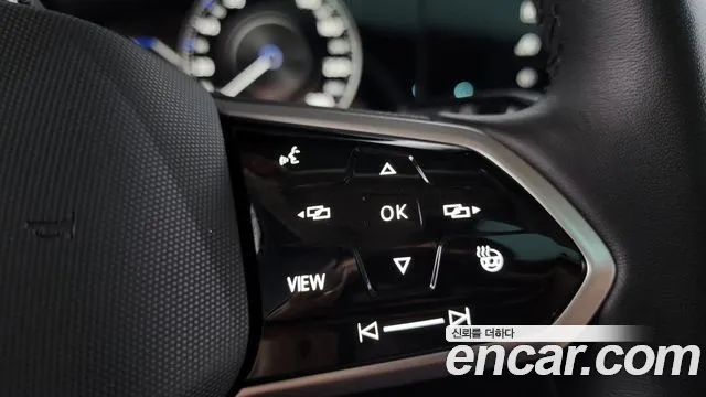 Volkswagen Touareg 2023 thumb 3