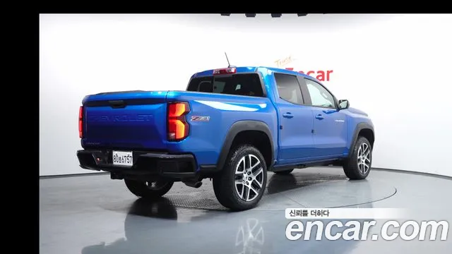 Chevrolet Colorado 2024 thumb 5