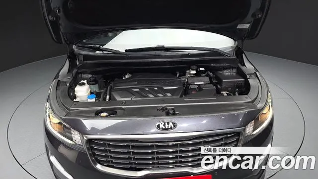 Kia Carnival 2018 thumb 7
