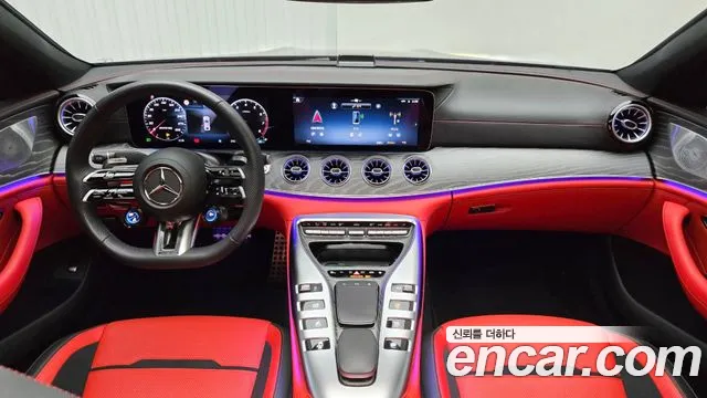 Mercedes-Benz AMG GT 2025 thumb 4