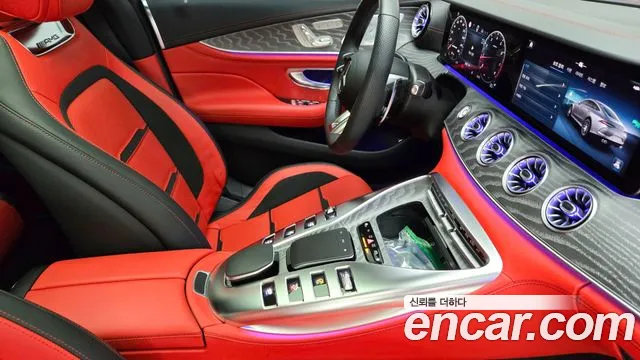 Mercedes-Benz AMG GT 2025 thumb 7