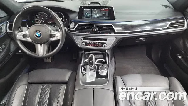 BMW 7 серии 2018 thumb 7