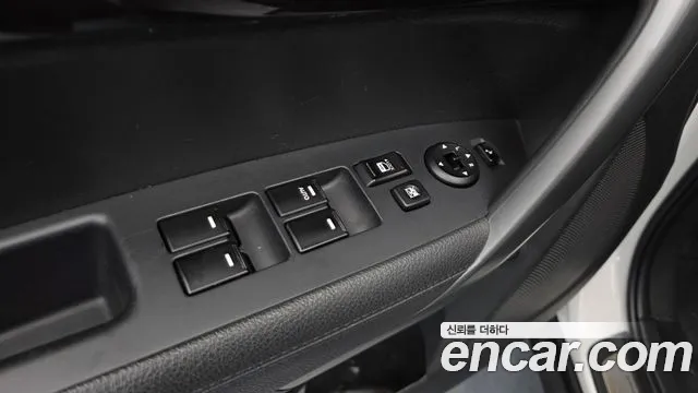 Kia Sorento 2012 thumb 10