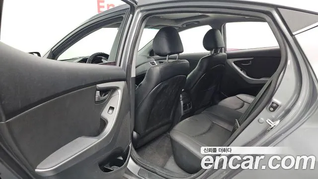 Hyundai Elantra 2014 thumb 11