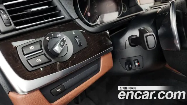 BMW 5 серии 2016 thumb 9