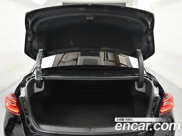 Renault SM6 2021 thumb 9