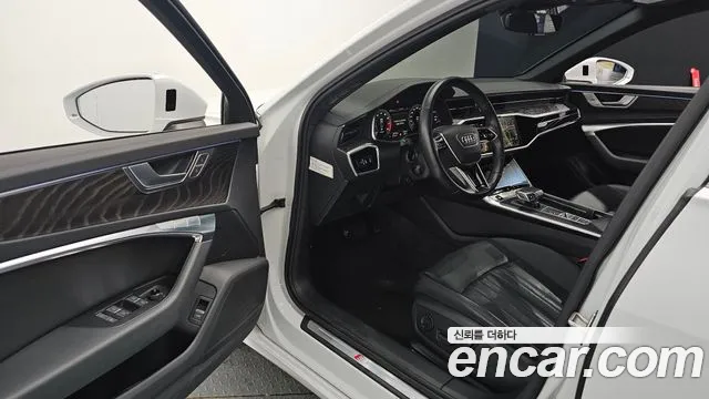 Audi A6 2021 thumb 10