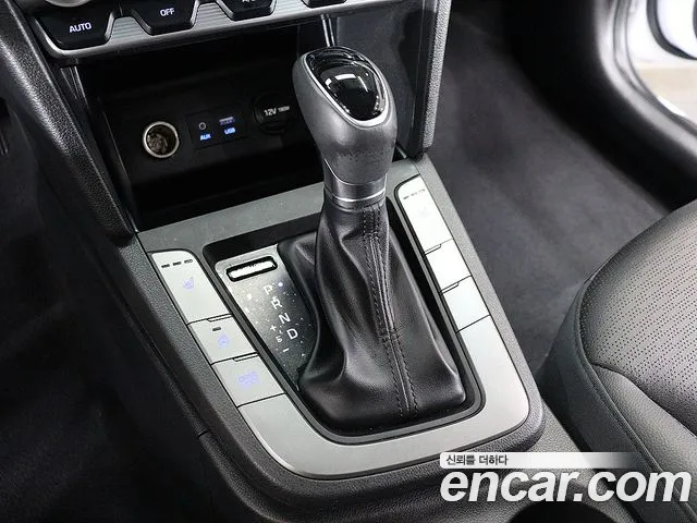 Hyundai Avante 2019 thumb 12