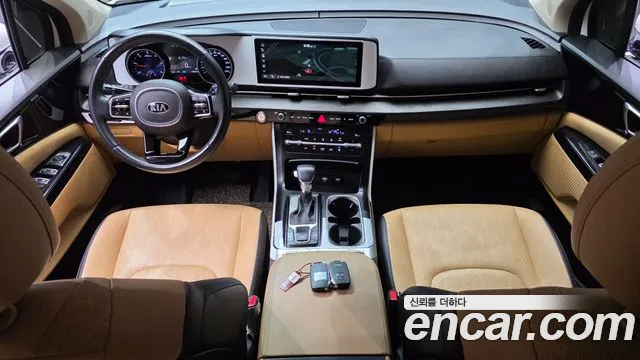 Kia Carnival 2021 thumb 4