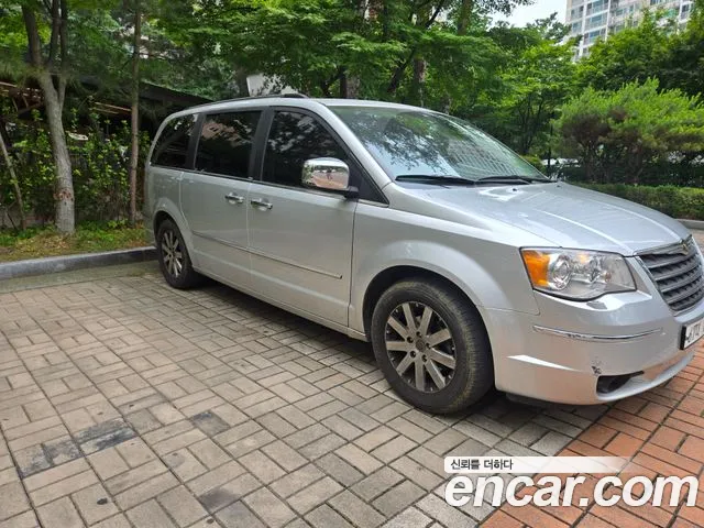 Chrysler Grand Voyager 2009 thumb 10