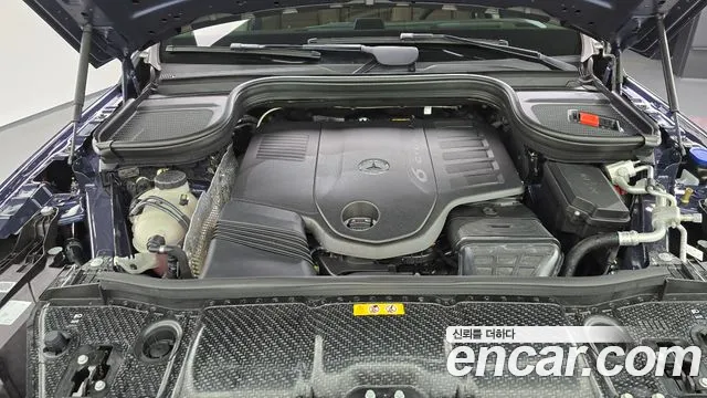 Mercedes-Benz E-Класс 2025 thumb 10