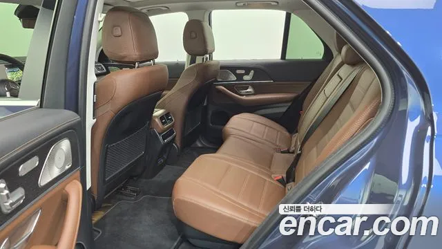 Mercedes-Benz E-Класс 2025 thumb 12