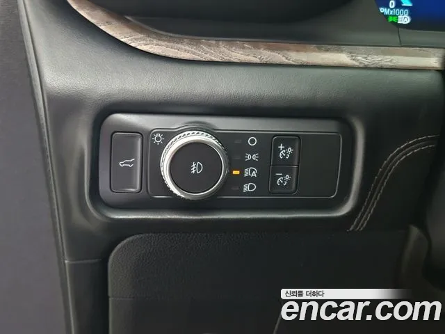 Ford Explorer 2021 thumb 10