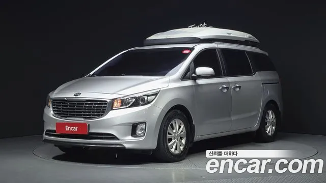 Kia Carnival 2015 thumb 7