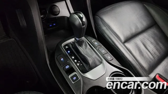 Hyundai DM 2013 thumb 5