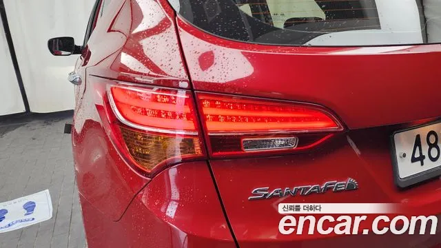 Hyundai DM 2013 thumb 9