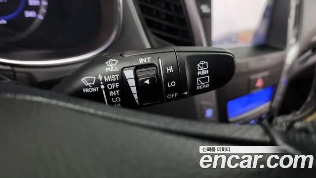 Hyundai DM 2013 thumb 10