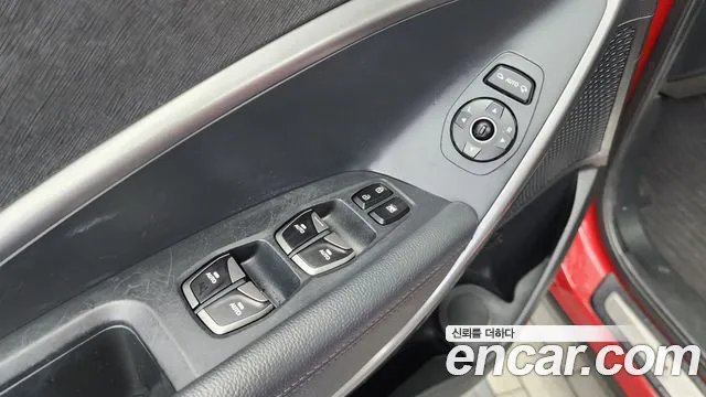 Hyundai DM 2013 thumb 12