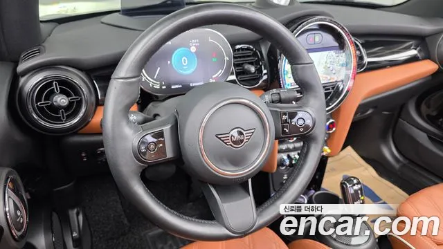 Mini Cooper Convertible 2022 thumb 8