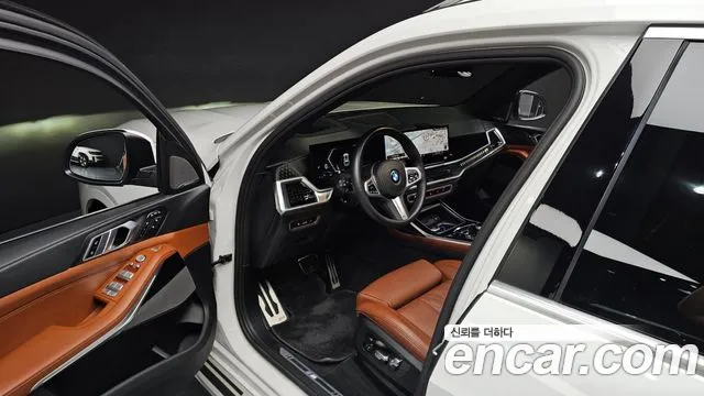 BMW X7 2024 thumb 7