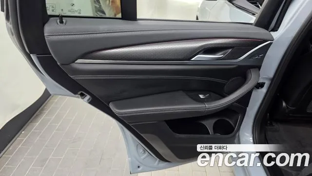 BMW X4 2024 thumb 12
