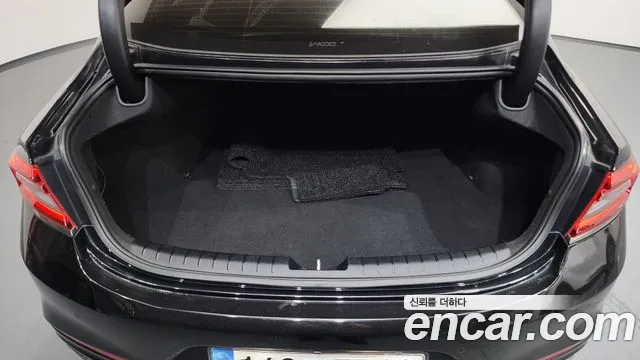 Hyundai Grandeur 2018 thumb 11