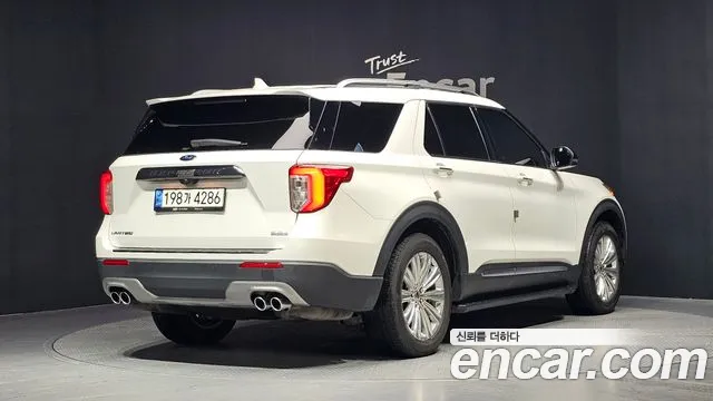 Ford Explorer 2021 thumb 5