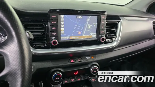 Kia Stonic 2018 thumb 4