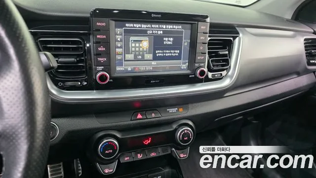 Kia Stonic 2018 thumb 7