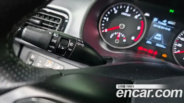Kia Stonic 2018 thumb 3