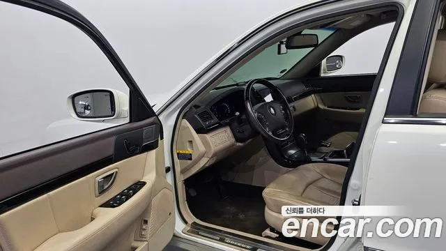 Kia Opirus 2009 thumb 10