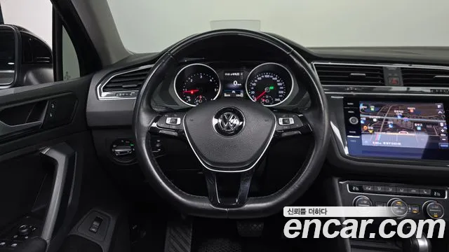Volkswagen Tiguan 2019 thumb 5