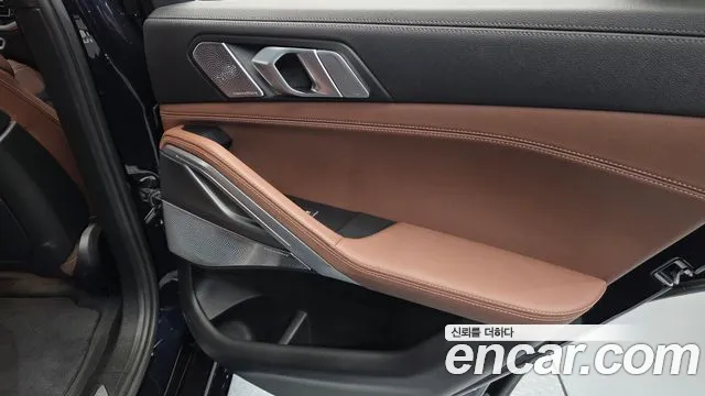 BMW X6 2021 thumb 8