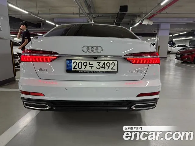 Audi A6 2021 thumb 12