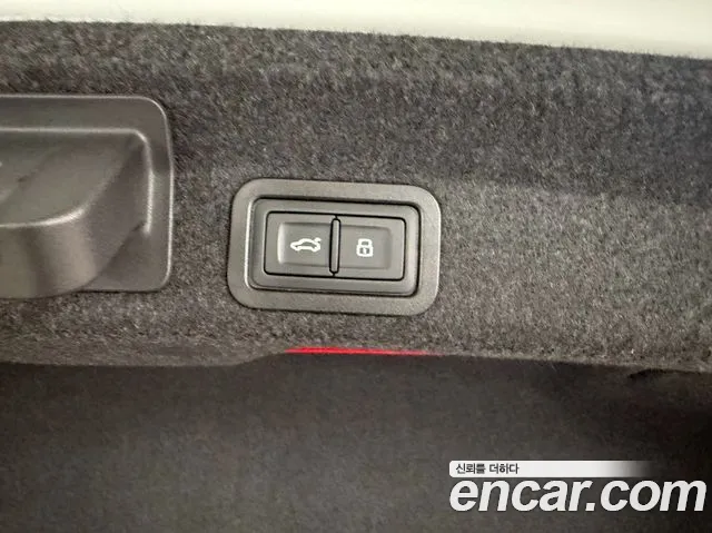 Audi A6 2021 thumb 9