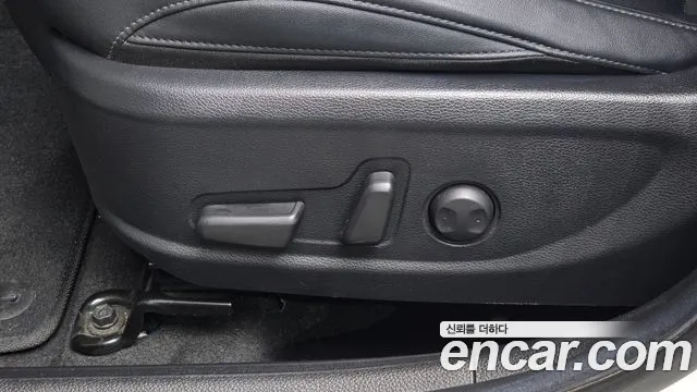Kia Seltos 2023 thumb 10