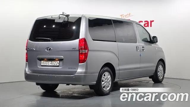 Hyundai Staria 2018 thumb 8