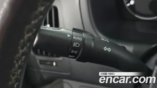 Hyundai Staria 2018 thumb 12