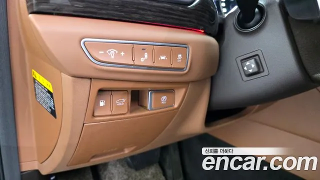 Genesis G90 2020 thumb 9